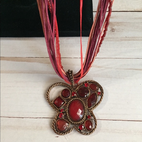 Gorgeous Red Cord Ribbon Butterfly Necklace Vintage OSFM - Picture 3 of 4